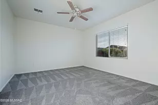 7432 S Via Casa Elegante, Tucson, AZ 85756 - Photo 4