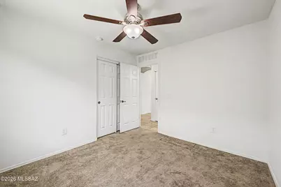 8581 N Continental Links Drive, Tucson, AZ 85743 - Photo 22