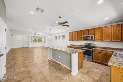 8581 N Continental Links Drive, Tucson, AZ 85743 - Photo 12