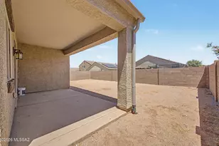 8806 W Weeping Dalea Dr, Marana, AZ 85653 - Photo 32