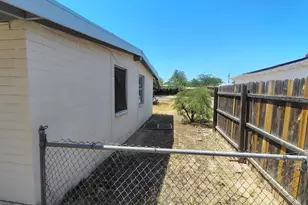 5641 E 31st St, Tucson, AZ 85711 - Photo 22