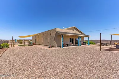 4225 N Valley Road, Eloy, AZ 85131 - Photo 32