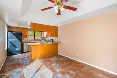 2457 N Ironwood Ridge Drive, Tucson, AZ 85745 - Photo 6