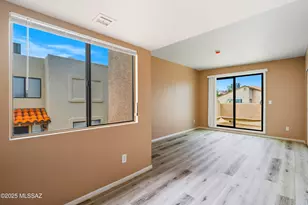 2457 N Ironwood Ridge Dr, Tucson, AZ 85745 - Photo 32