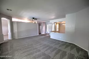 7683 W Talavera Way, Tucson, AZ 85743 - Photo 10