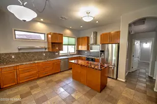 7683 W Talavera Way, Tucson, AZ 85743 - Photo 4