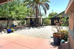 608 E 4th St, Tucson, AZ 85705 - Photo 36