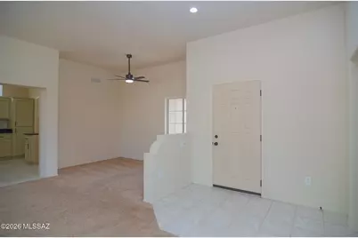 14035 N Biltmore Drive, Oro Valley, AZ 85755 - Photo 6