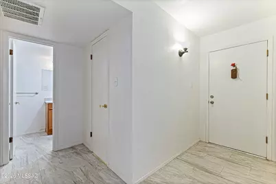 1620 N Wilmot Road #D170, Tucson, AZ 85712 - Photo 12