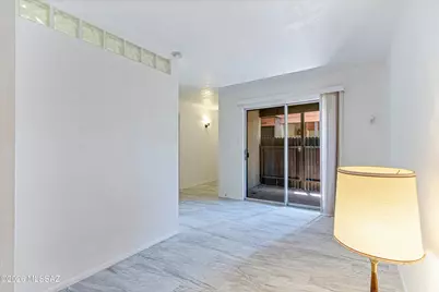 1620 N Wilmot Road #D170, Tucson, AZ 85712 - Photo 1