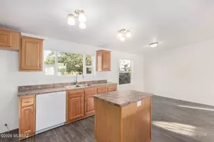 1000 W Garnette St, Tucson, AZ 85705 - Photo 14