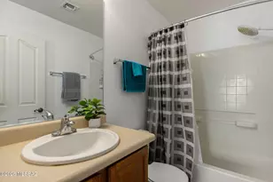 3894 E Bright View St, Tucson, AZ 85706 - Photo 12