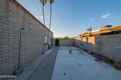 3485 W Horizon Hills Drive, Tucson, AZ 85741 - Photo 28