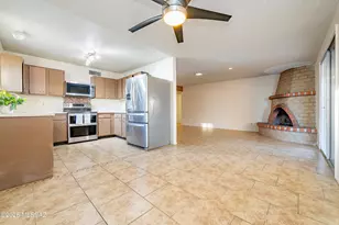 3485 W Horizon Hills Dr, Tucson, AZ 85741 - Photo 10