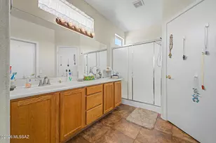 8078 W Morning Light Way, Tucson, AZ 85743 - Photo 12
