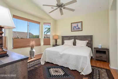 8078 W Morning Light Way, Tucson, AZ 85743 - Photo 16