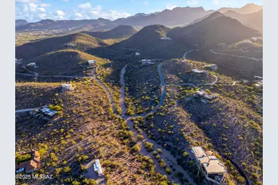 5030 W Crestview Drive #2, Tucson, AZ 85745 - Photo 6
