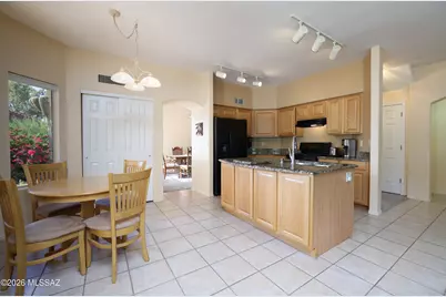2425 N Diamond Lake Drive, Tucson, AZ 85749 - Photo 16