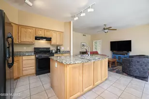 2425 N Diamond Lake Dr, Tucson, AZ 85749 - Photo 14
