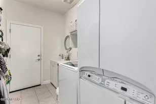 10880 E White Sage Dr, Tucson, AZ 85747 - Photo 28