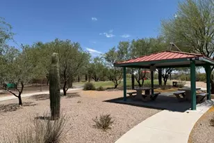 10880 E White Sage Dr, Tucson, AZ 85747 - Photo 38
