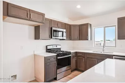 3705 W Tetakusim Road, Tucson, AZ 85746 - Photo 12