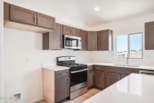 3705 W Tetakusim Rd, Tucson, AZ 85746 - Photo 12