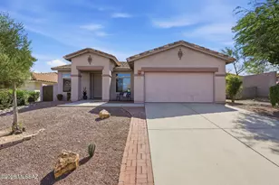 13853 N Bushwacker Pl, Oro Valley, AZ 85755 - Photo 2