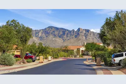 13853 N Bushwacker Place, Oro Valley, AZ 85755 - Photo 40