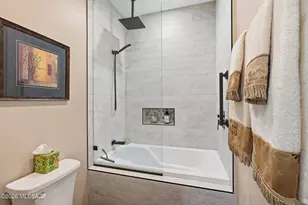 9796 E Rock Ridge Ct, Tucson, AZ 85749 - Photo 22