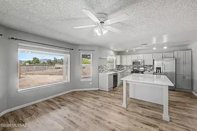 51 S Gold Mine Loop, Tucson, AZ 85748 - Photo 4