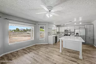 51 S Gold Mine Loop, Tucson, AZ 85748 - Photo 4