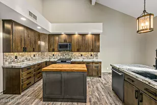8589 N Arnold Palmer Dr, Tucson, AZ 85742 - Photo 18