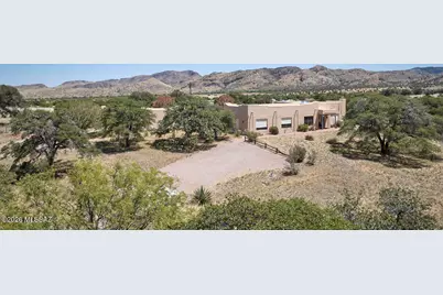 14075 S Sunglow Road, Pearce, AZ 85625 - Photo 2
