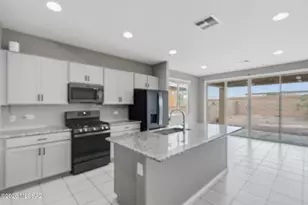 6693 E Via Arroyo Largo, Tucson, AZ 85756 - Photo 2