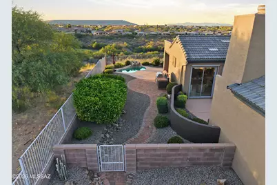 2208 W Bassett Peak Drive, Green Valley, AZ 85622 - Photo 36