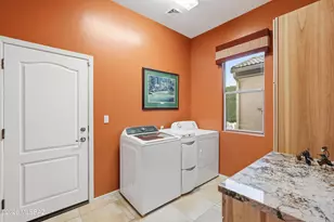 2208 W Bassett Peak Dr, Green Valley, AZ 85622 - Photo 32