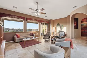 2208 W Bassett Peak Dr, Green Valley, AZ 85622 - Photo 20