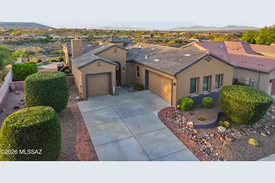 2208 W Bassett Peak Drive, Green Valley, AZ 85622 - Photo 2