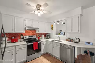 22 E La Espina, Green Valley, AZ 85614 - Photo 8