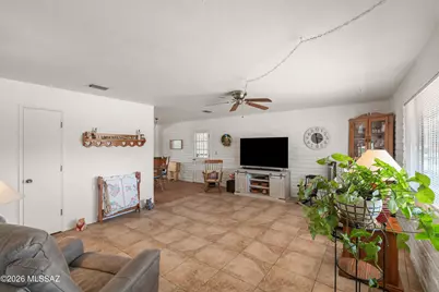 22 E La Espina, Green Valley, AZ 85614 - Photo 4