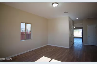 102 W District Street #1, Tucson, AZ 85714 - Photo 4