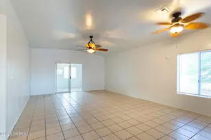 392 Falcon Ct, Rio Rico, AZ 85648 - Photo 10