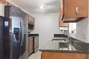 4873 E 17th St, Tucson, AZ 85711 - Photo 8