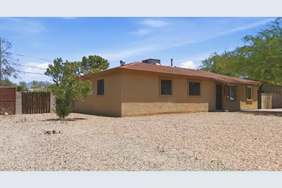 4873 E 17th Street, Tucson, AZ 85711 - Photo 2