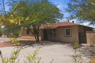 4873 E 17th St, Tucson, AZ 85711 - Photo 4