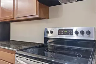 4873 E 17th St, Tucson, AZ 85711 - Photo 10