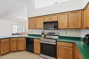 7918 N Sirius Dr, Tucson, AZ 85741 - Photo 14