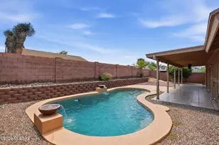 7918 N Sirius Dr, Tucson, AZ 85741 - Photo 2