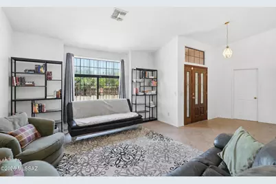 7918 N Sirius Drive, Tucson, AZ 85741 - Photo 4